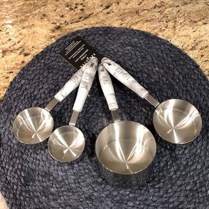 Rae Dunn measuring cups  with marble looking handles